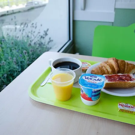 Express By Paris-le Bourget/garonor Hotel